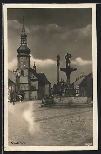 AK Falknov, Ortspartie an der Kirche