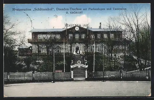 AK Dresden-Trachau, Gasthaus Restauration Schützenhof O. Krönert mit Treppenaufgang und Anlagen