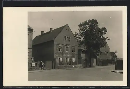 Foto-AK Dresden-Mickten, Gebäude in der Strasse Alttrachau 41 ca. 1945