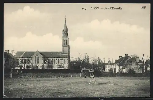 AK Lison, Vue d`ensemble avec l`Eglise