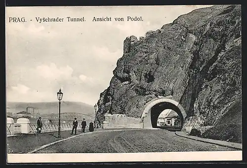 AK Prag / Praha, Vysehrader Tunnel, Ansicht von Podol