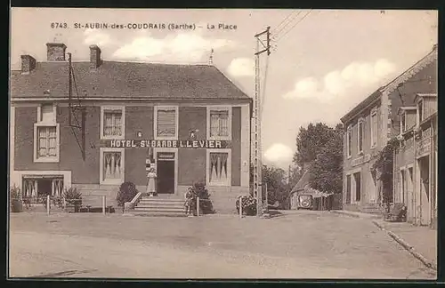 AK St-Aubin-des-Courdais, La Place