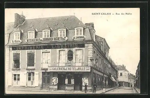 AK Saint-Calais, Rue des Halles, Galeries de l`Hotel de Ville