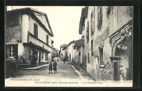 AK Villerest, la Grande Rue