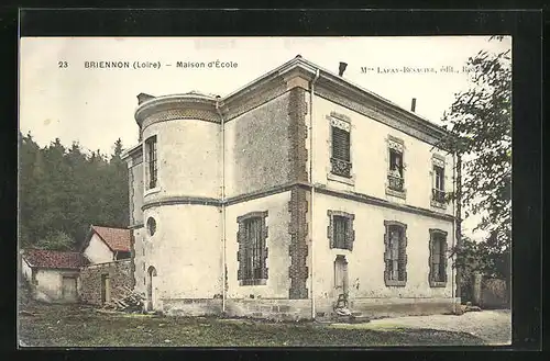 AK Briennon, Maison d`Ècole