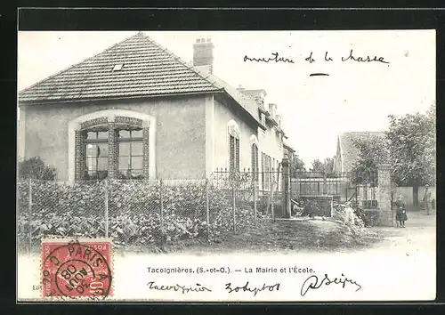 AK Tacoignières, La Mairie et l`École