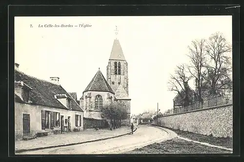 AK La Celle-les-Bordes, L`Église