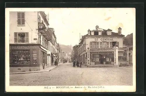 AK Bougival, Avenue du Maréchal-Joffre