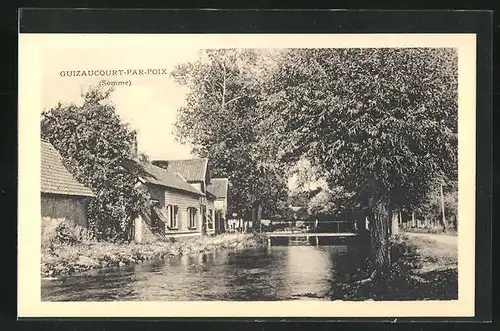 AK Guizaucourt-par-Poix, Uferpartie mit Brücke