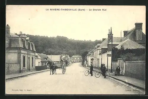 AK La Rivière-Thibouville, La Grande Rue, Strassenpartie
