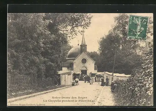 AK Clichy-sous-Bois, Notre Dame des Anges, la Chapelle pendant le Pelerinage