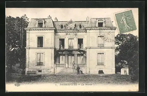 AK Pierrefitte, La Mairie