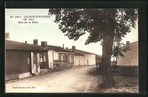 AK Le Gue D`Allere, Rue de la Gare