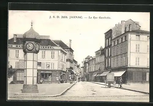 AK Jarnac, La Rue Gambetta, Strassenpartie