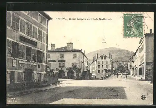 AK Massiac, Hotel Monier et Route Nationale