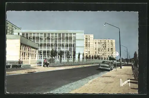 AK Chatillon-sous-Bagneux, Le groupe scolaire Paul Langevin