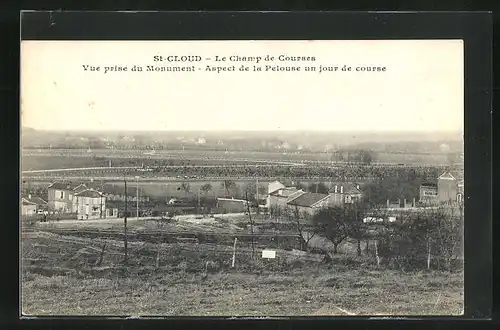 AK Saint-Cloud, Le Champ de Courses, Vue prise du Monument