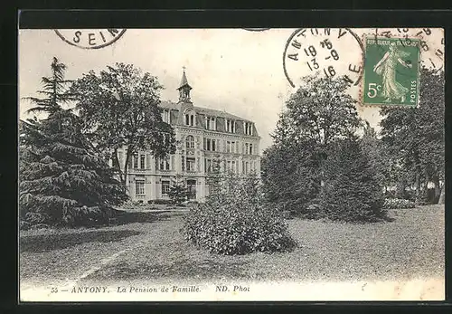 AK Antony, La Pension de Famille