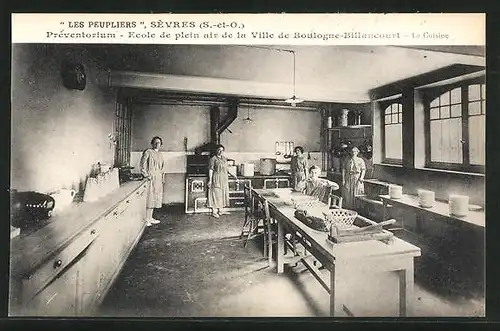 AK Sèvres, Les Peupliers, Préventoriu, Ecole de plein air de la Ville de Boulogne-Billancourt, La Cuisine