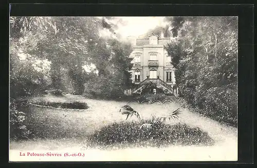 AK La Pelouse-Sèvres, Garten gegen Herrenhaus