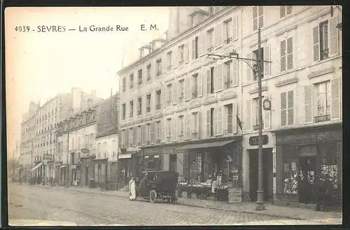 AK Sèvres, La Grande Rue