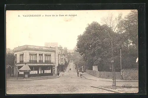 AK Vaucresson, Rues de la Gare et Aubriet