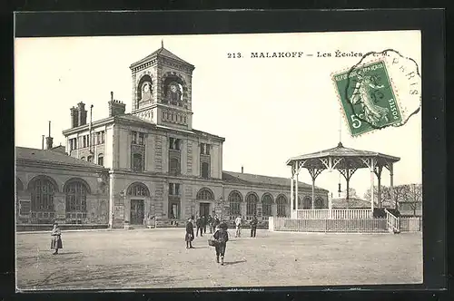 AK Malakoff, les Écoles