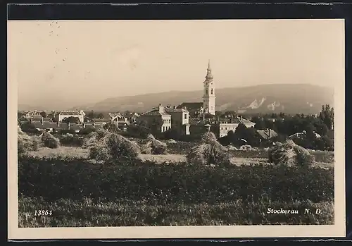 AK Stockerau, Ortsansicht im Sonnenschein