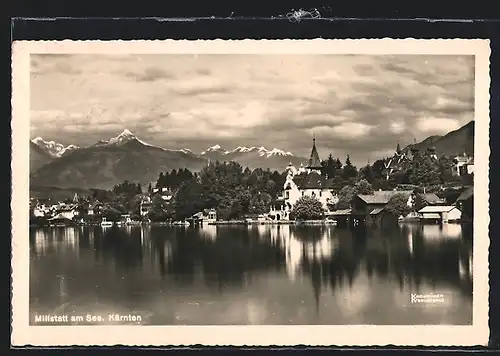 AK Millstatt am See, Ortspanorama, vom See gesehen