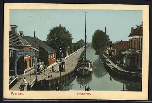 AK Veendam, Molenstreek, Schiff im Kanal