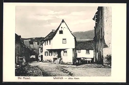 AK Wintrich, Strassenpartie mit Altem Haus