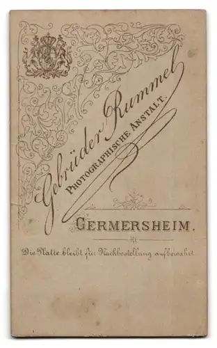 Fotografie Gebr. Rummel, Germersheim, Portrait eines jungen Soldaten