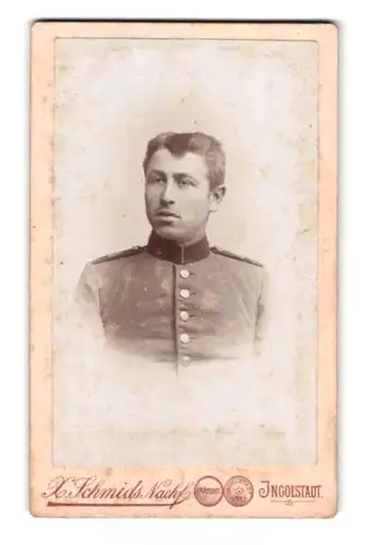 Fotografie K. Schmids, Ingolstadt, Portrait bayrischer Infanterist in Uniform 13. Infanterie-Regiment Franz Joseph I.