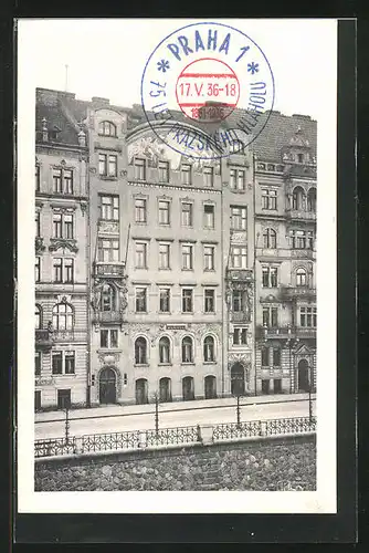 AK Prag / Praha, Pruceli Hlaholskeho domu na Riegrove nabrezi c. 18