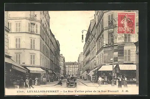 AK Levallois-Perret, La Rue Vallier prise de la Rue Poccart