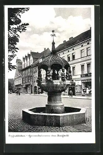 AK Aschersleben, Marktplatz mit Brunnen am Rathaus