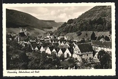 AK Wiesensteig, Zehntscheuer mit Stadt aus der Vogelschau