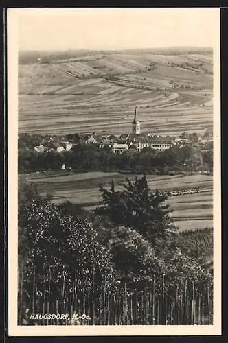 AK Haugsdorf, Totale mit Kirche