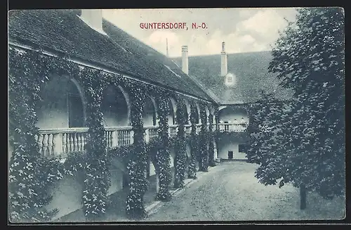 AK Guntersdorf, Schlosshof