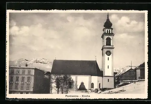 AK Pontresina, Kirche und Hotel Sabatz im Winter