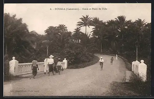 AK Douala, Route et Poste de Dido