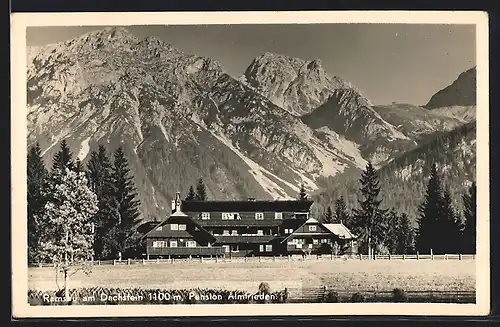 AK Ramsau am Dachstein, Hotel-Pension Almfrieden vor Gipfelpanorama