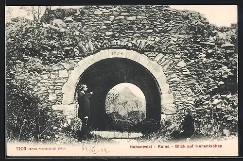 AK Hohentwiel, Ruine, Blick auf Hohenkrähen