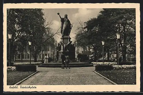 AK Krefeld, Friedrichplatz mit Denkmal