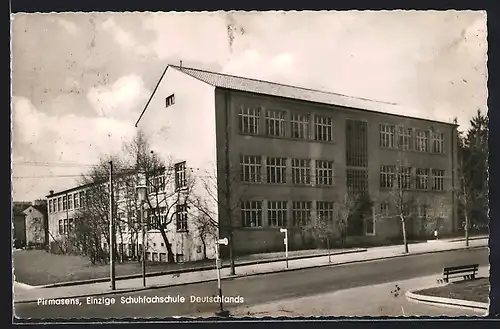 AK Pirmasens, Schuhfachschule