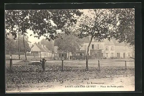 AK Saint-Gérand-le-Puy, Place du Poids public