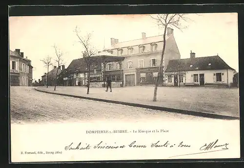 AK Dompierre-sur-Besbre, Le Kiosque et la Place