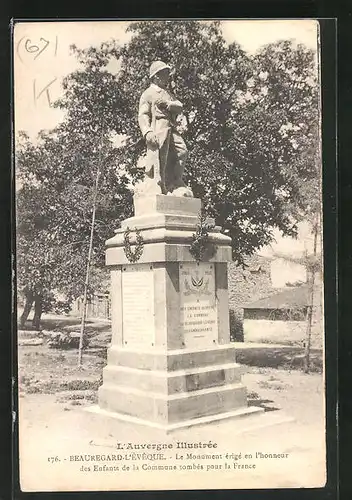 AK Beauregard-l`Eveque, Le Monument aux Morts, Kriegerdenkmal