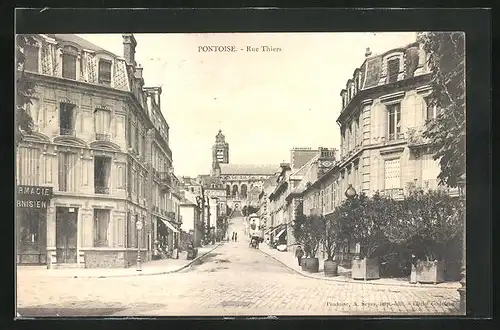 AK Pontoise, Rue Thiers, Blick zur Kirche