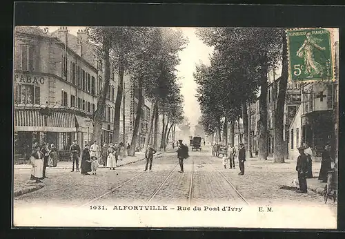 AK Alfortville, Rue du Pont d`Ivry, Strassenpartie